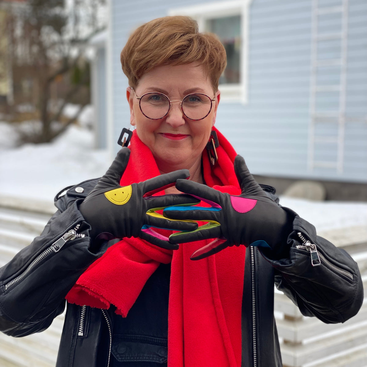 Naisten nahkakäsine, hymyhitti
